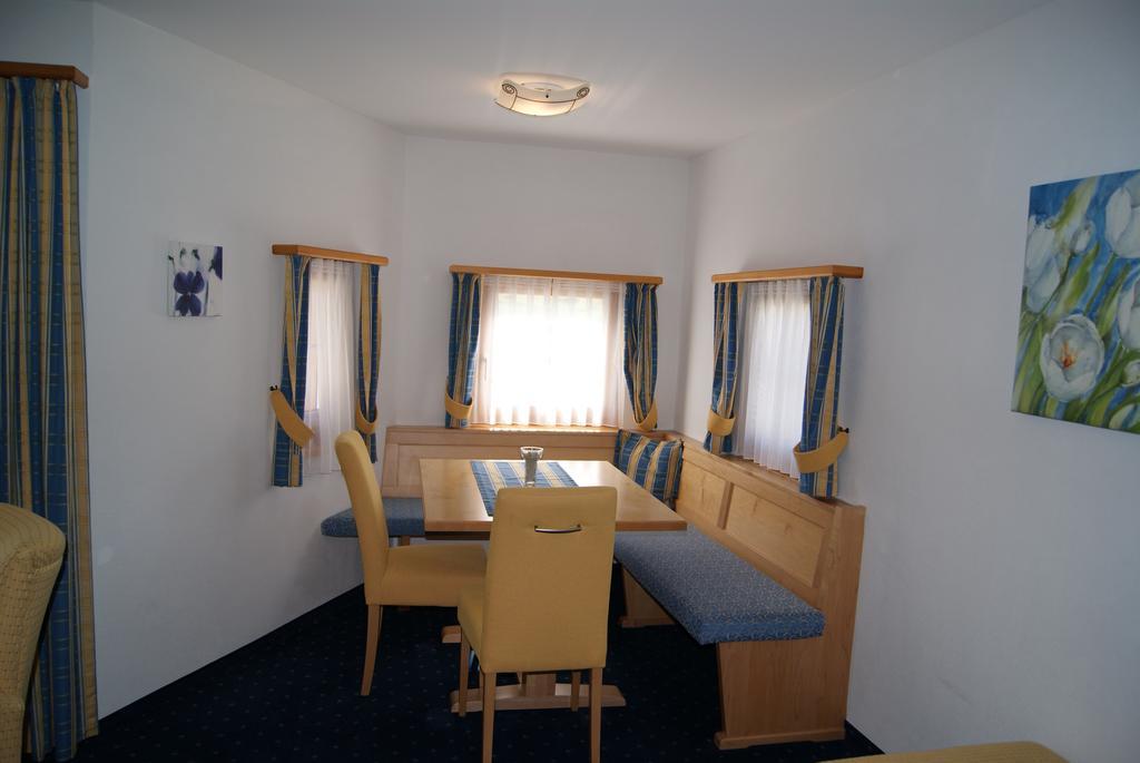 Ferienwohnungen Hotel Allegra زوز المظهر الخارجي الصورة